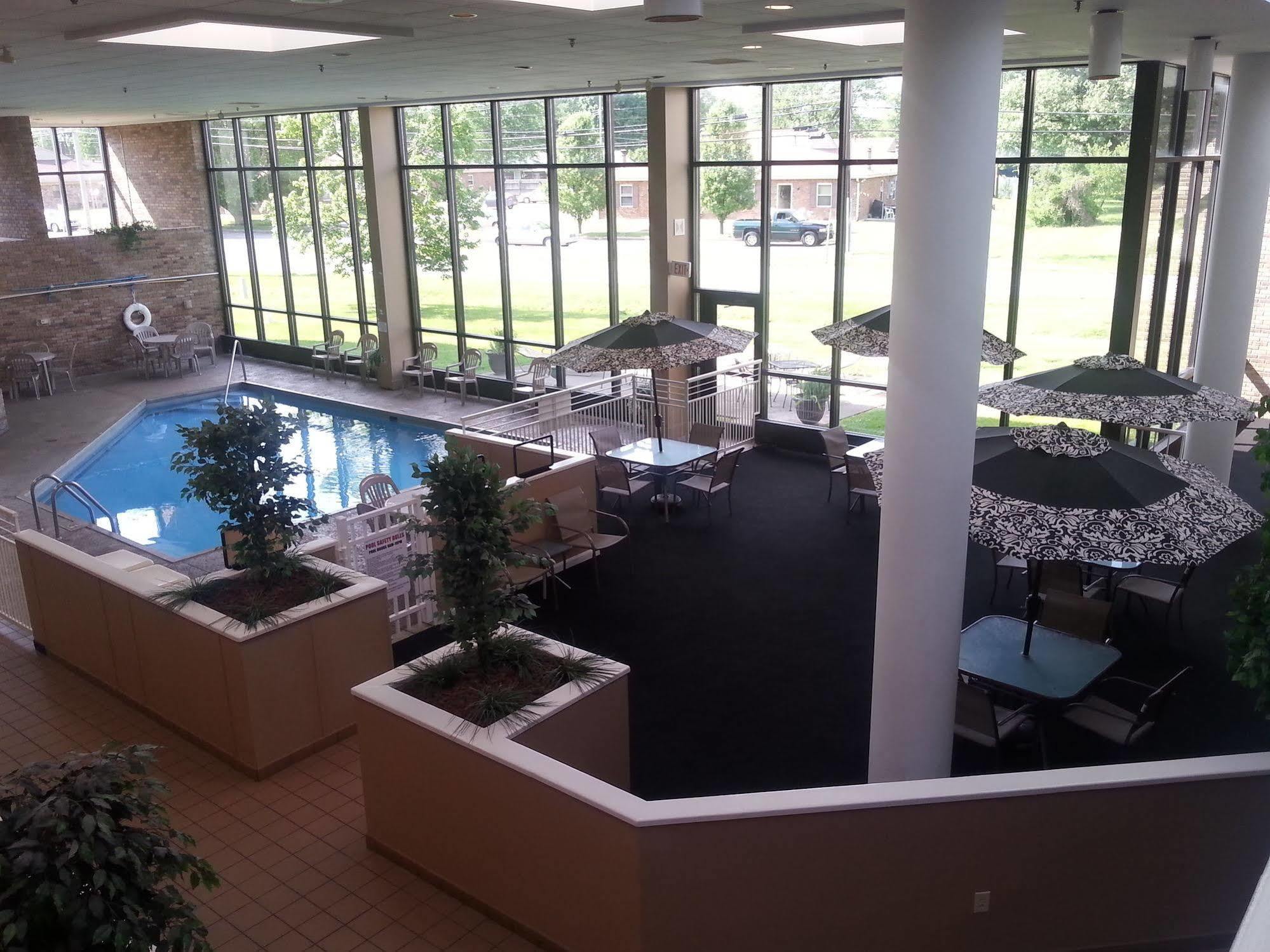 Oyo Townhouse Owensboro West Hotell Eksteriør bilde